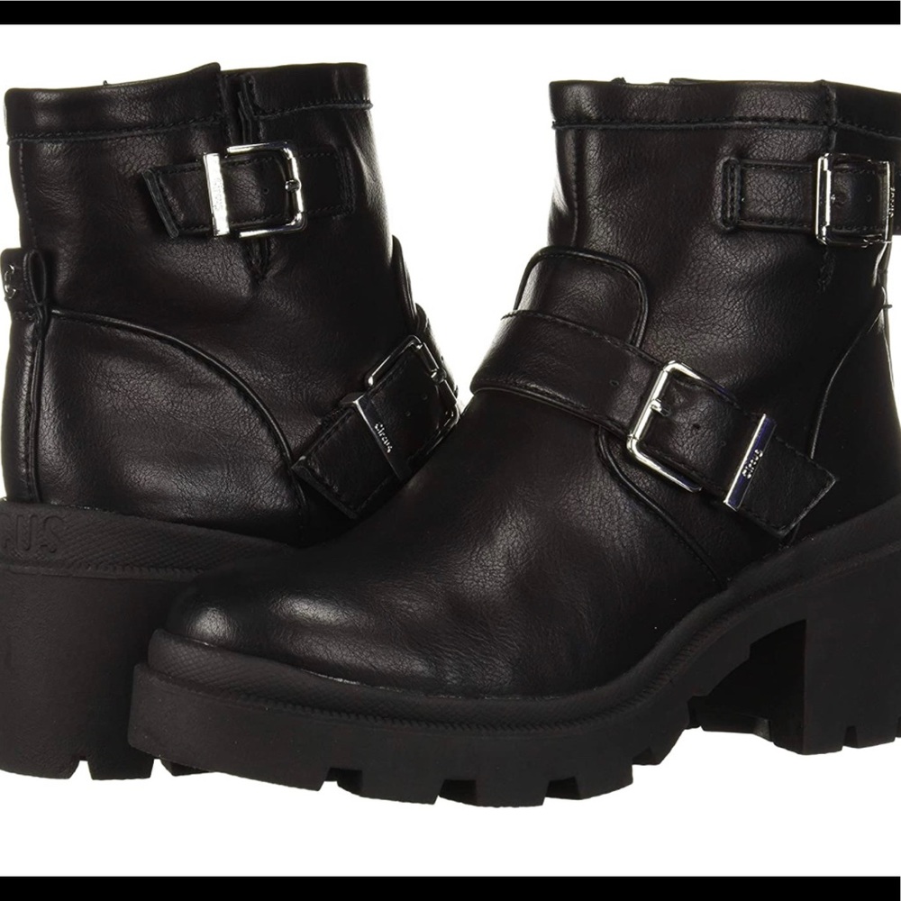 Black Chunky Booties
